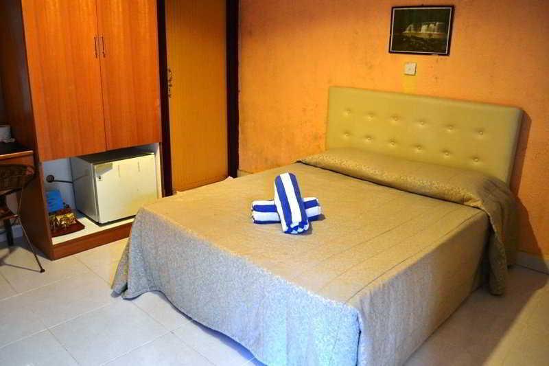 Langkapuri Resort Langkawi Pantai Cenang  Esterno foto